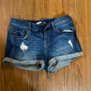 Old Navy boyfriend mid-rise shorts